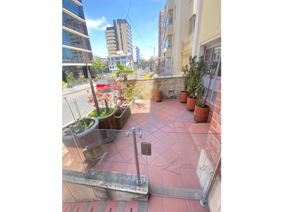 Local en venta Cundinamarca Bogotá María Cristina 450 m2 Habitaciones 0 Baños 0 Garajes 0 Precio $2300000000