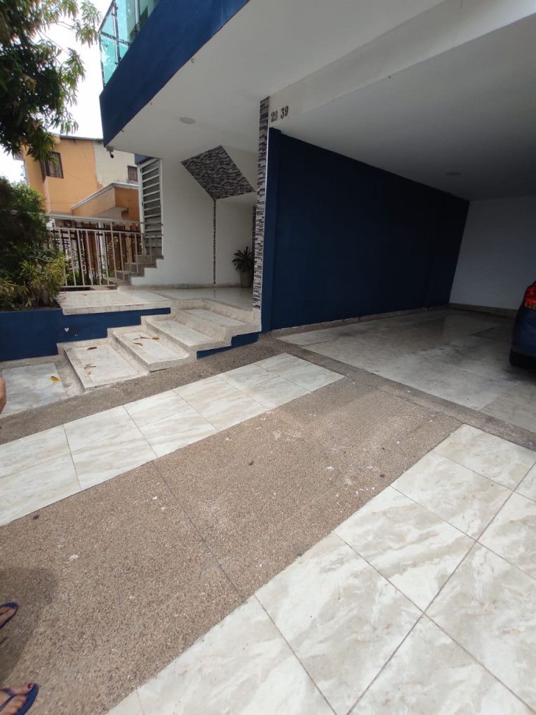 Casa en venta Atlántico Barranquilla Nueva Granada 112 m2 Habitaciones 3 Baños 2 Garajes 1 Precio $350000000