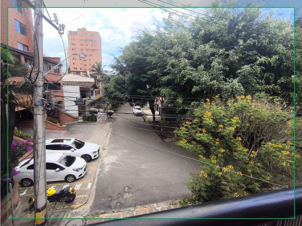 Apartamento en venta Antioquia Medellín Florida Nueva 148 m2 Habitaciones 4 Baños 2 Garajes 0 Precio $620000000