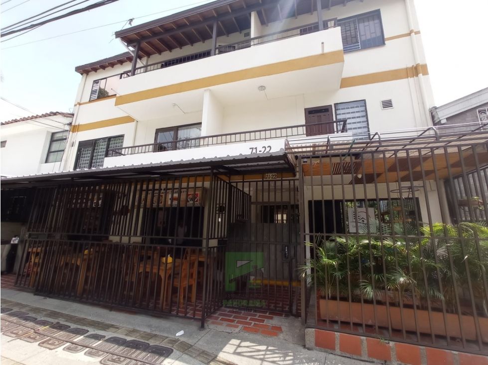 Edificio en venta Antioquia Medellín Bolivariana 410 m2 Habitaciones 11 Baños 10 Garajes 0 Precio $2350000000