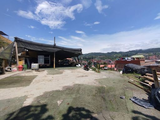 Lote en arriendo Antioquia Caldas Caldas 2000 m2 Habitaciones 0 Baños 2 Garajes 0 Precio $6000000