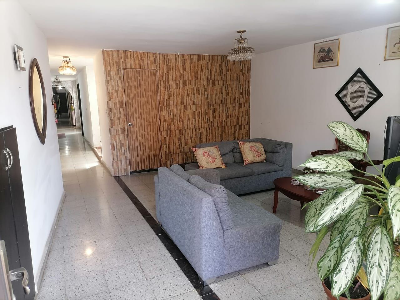 Apartamento en venta Antioquia Medellín Los Alpes 161 m2 Habitaciones 4 Baños 5 Garajes 0 Precio $550000000
