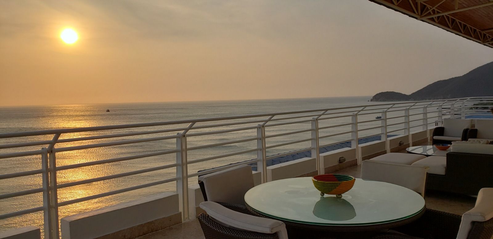 Apartamento en arriendo Magdalena Santa Marta Santa Marta 473 m2 Habitaciones 3 Baños 3 Garajes 4 Precio $16000000