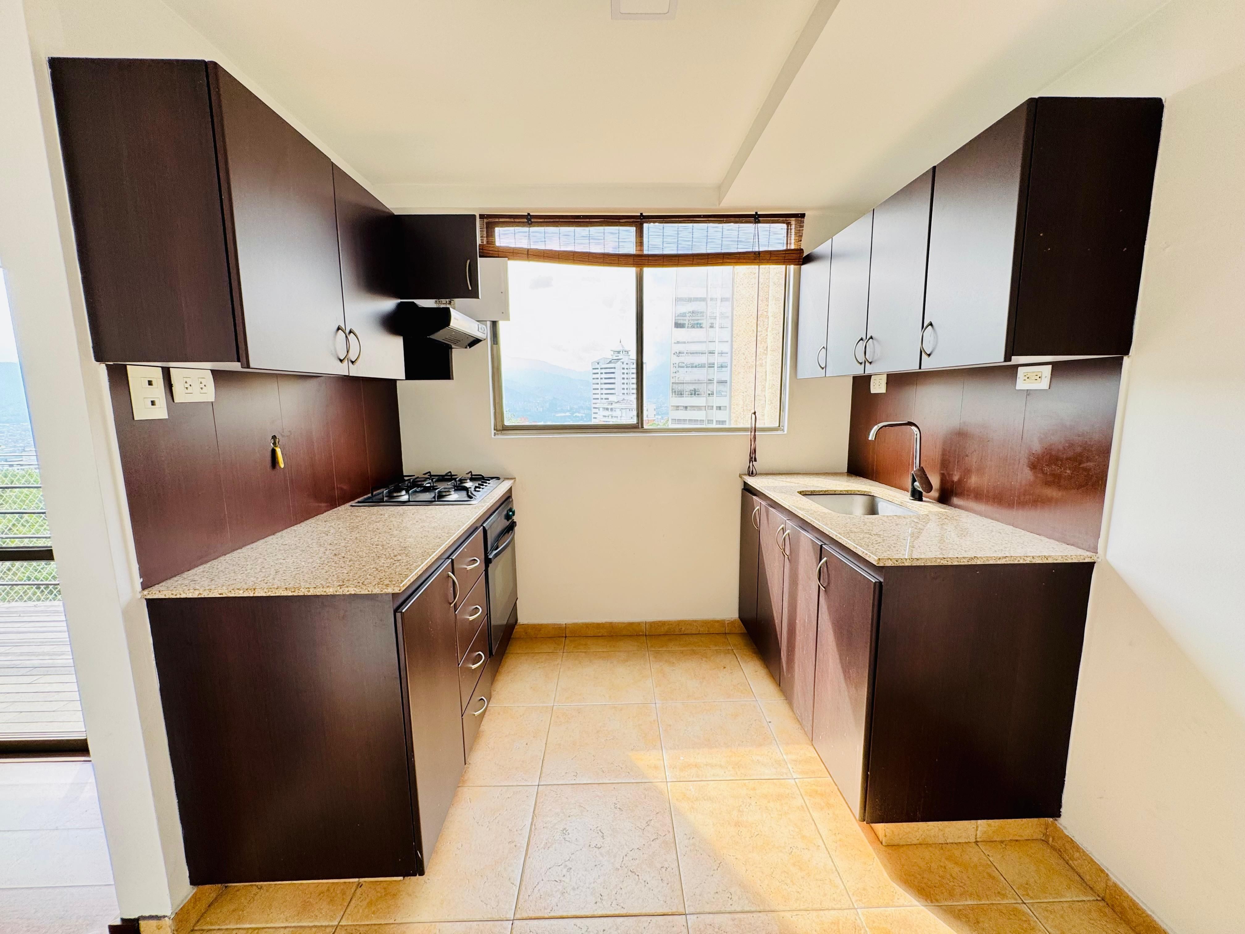 Apartamento en arriendo Antioquia Medellín San Lucas 110 m2 Habitaciones 2 Baños 2 Garajes 1 Precio $4300000