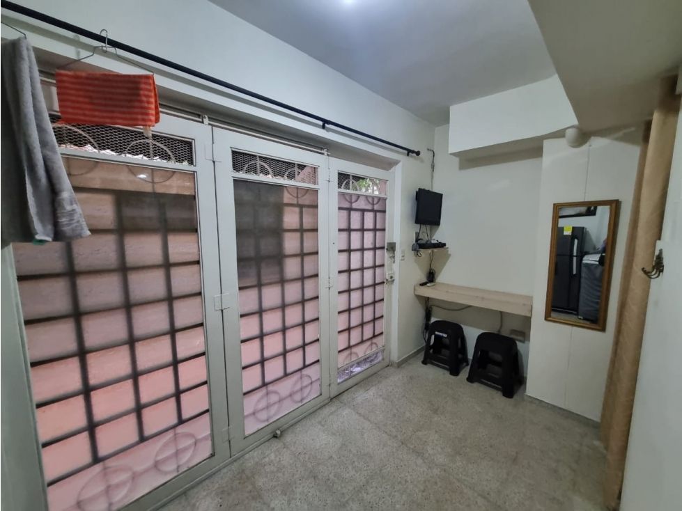 Apartaestudio en arriendo Antioquia Medellín San Javier No2 30 m2 Habitaciones 1 Baños 1 Garajes 0 Precio $1300000