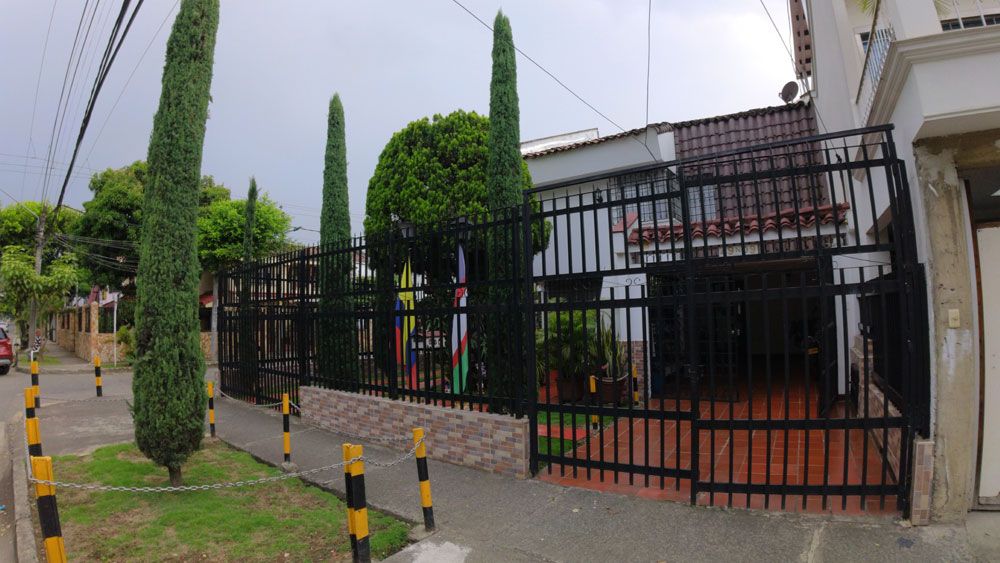 Casa en venta Valle Del Cauca Cali Urbanización La Merced 222 m2 Habitaciones 4 Baños 3 Garajes 5 Precio $750000000