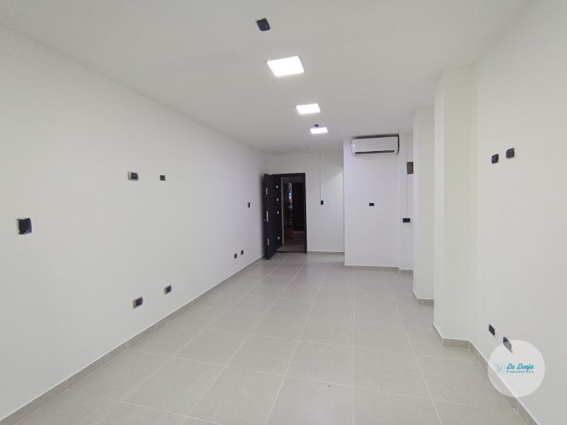 Local en arriendo Antioquia Bello Centro 25 m2 Habitaciones 0 Baños 1 Garajes 0 Precio $2400000