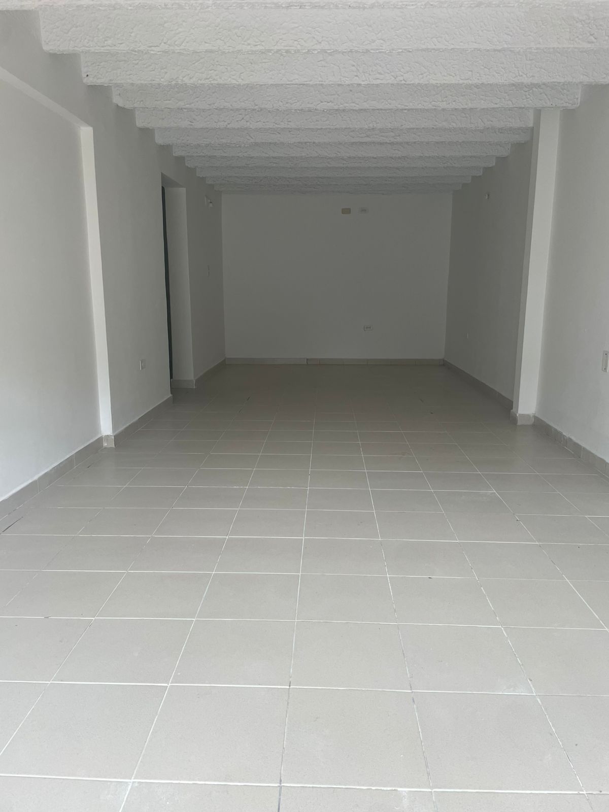 Local en arriendo Santander Bucaramanga Chorreras De Don Juan 30 m2 Habitaciones 0 Baños 0 Garajes 0 Precio $1300000