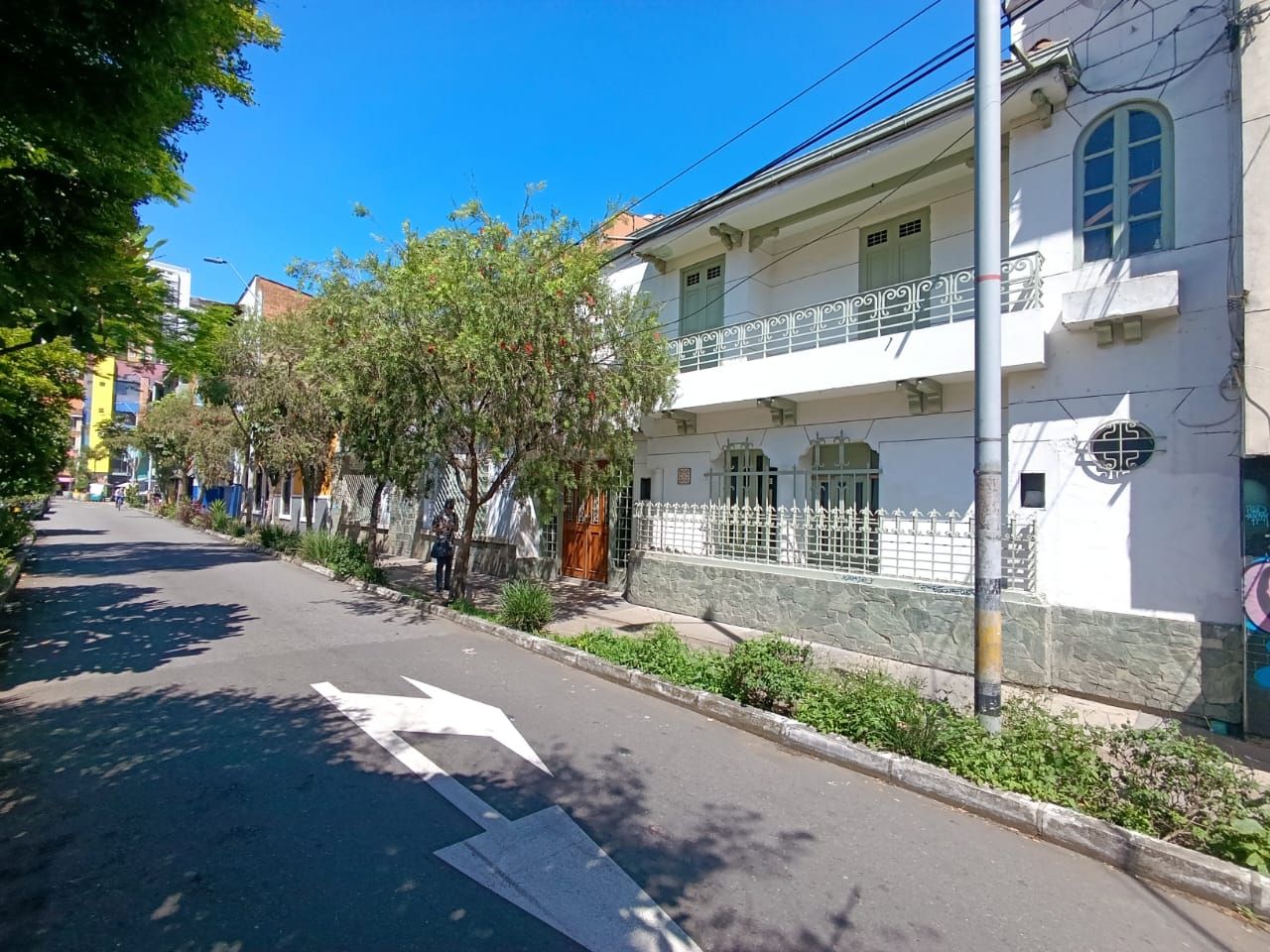 Casa en arriendo Antioquia Medellín Boston 1400 m2 Habitaciones 6 Baños 6 Garajes 0 Precio $45000000