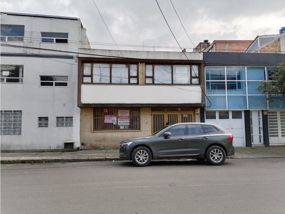Casa en venta Cundinamarca Bogotá Once De Noviembre 350 m2 Habitaciones 5 Baños 5 Garajes 1 Precio $1200000000
