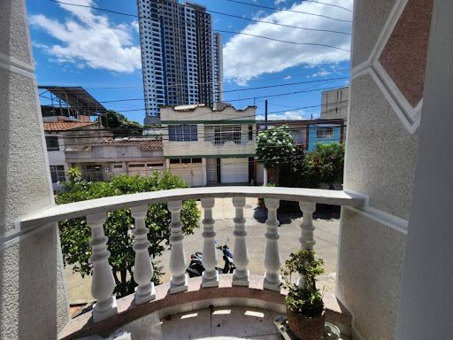 Casa en arriendo Santander Bucaramanga La Salle 90 m2 Habitaciones 3 Baños 2 Garajes 0 Precio $1700000