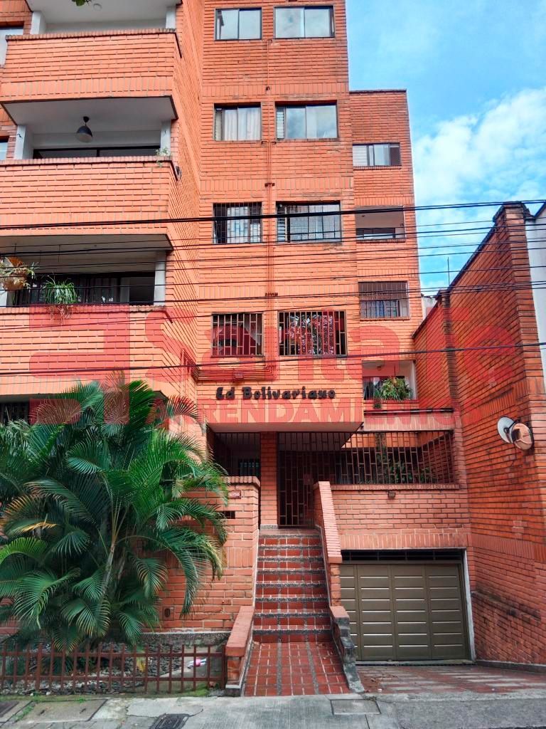 Apartamento en arriendo Antioquia Medellín Bolivariana 105 m2 Habitaciones 4 Baños 3 Garajes 1 Precio $2200000