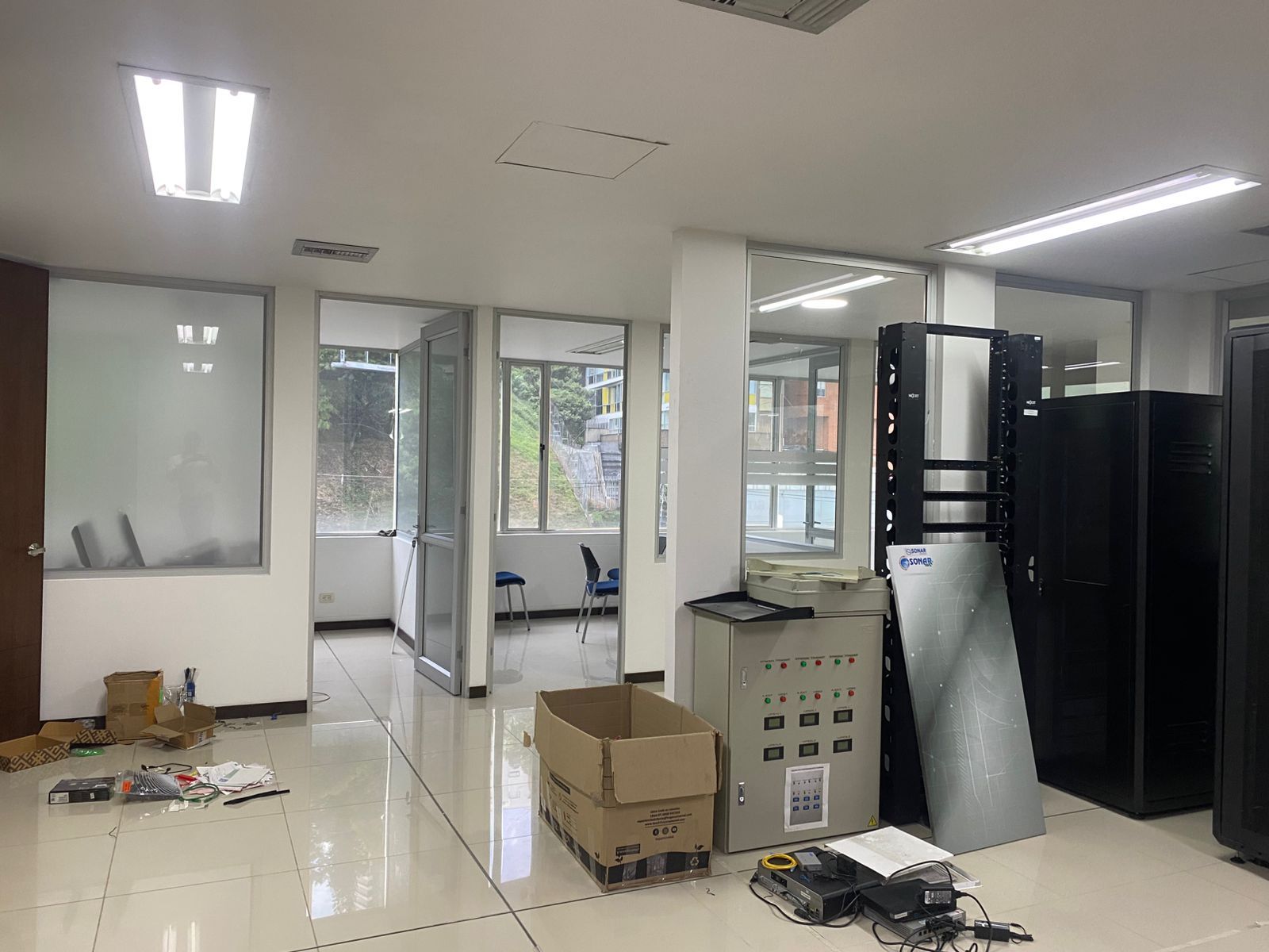 Oficina en arriendo o venta Antioquia Medellín Simesa 473 m2 Habitaciones 0 Baños 6 Garajes 6 Precio venta $4710000000 Precio arriendo $37000000