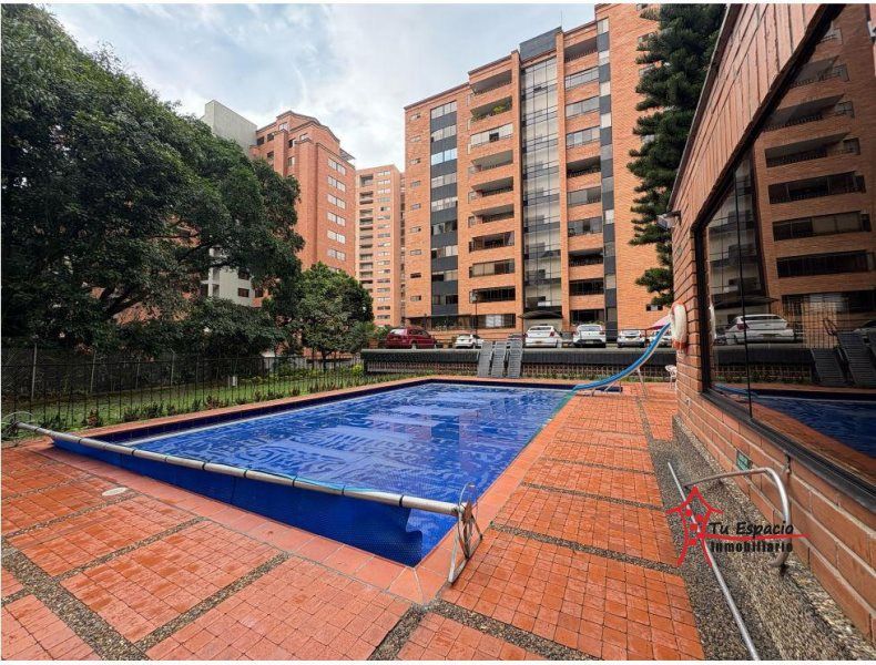 Apartamento en venta Antioquia Medellín La Aguacatala 240 m2 Habitaciones 8 Baños 5 Garajes 0 Precio $1600000000