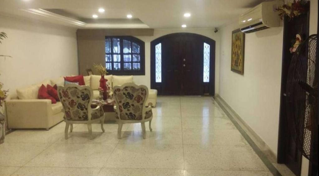 Casa en arriendo Atlántico Barranquilla San Vicente 417 m2 Habitaciones 3 Baños 3 Garajes 1 Precio $20000000