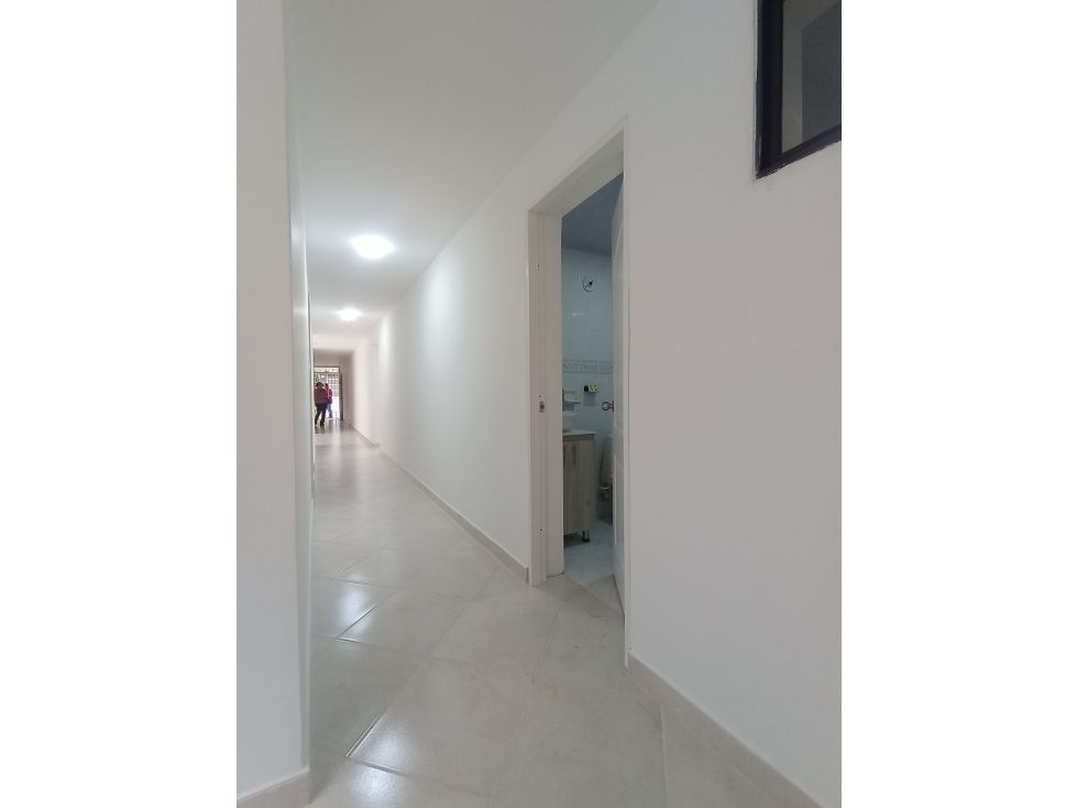 Casa en arriendo Antioquia Medellín Simon Bolivar 240 m2 Habitaciones 5 Baños 4 Garajes 1 Precio $4000000