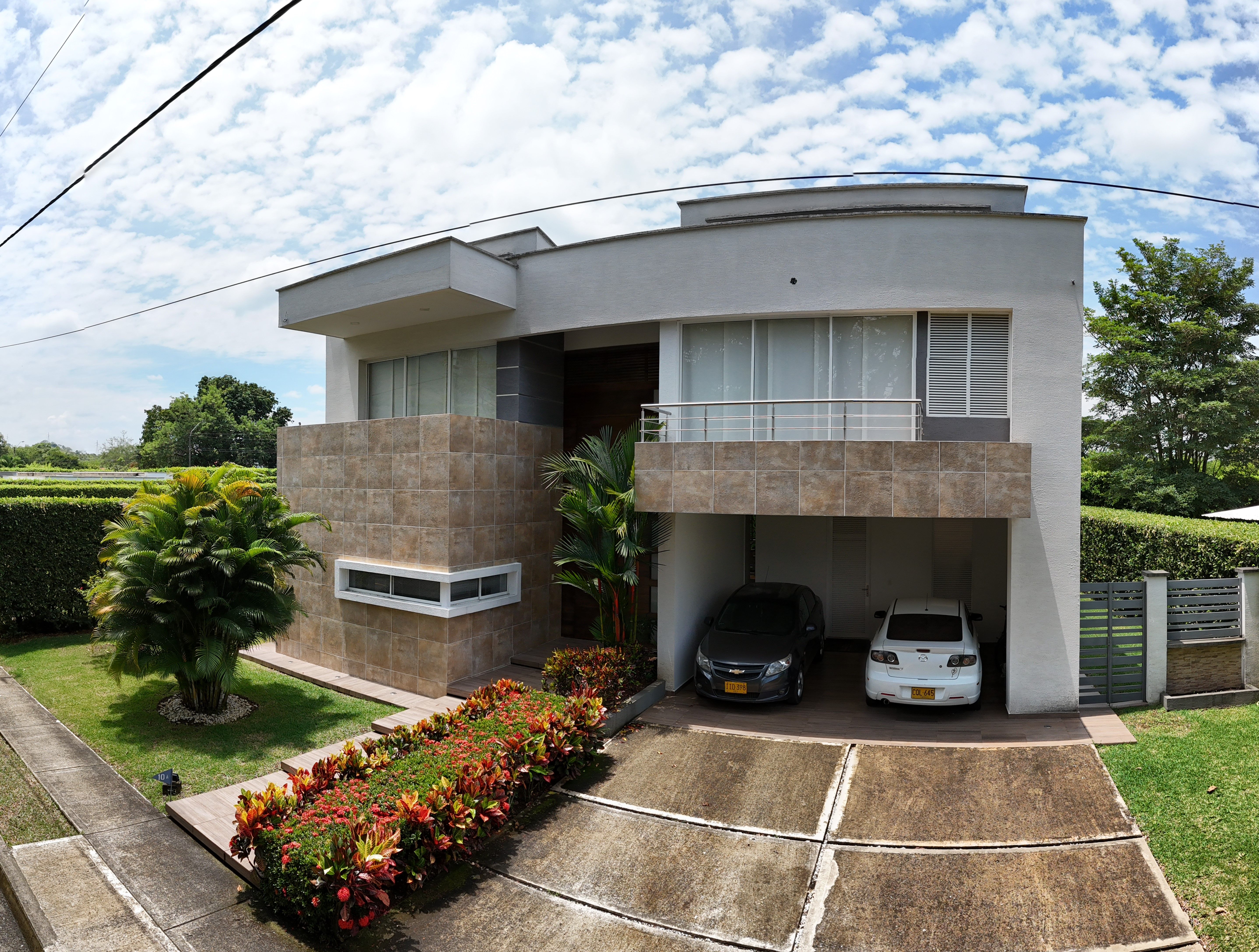 Casa en venta Valle Del Cauca Jamundí Cn Valle Verde 425 m2 Habitaciones 3 Baños 5 Garajes 4 Precio $1600000000