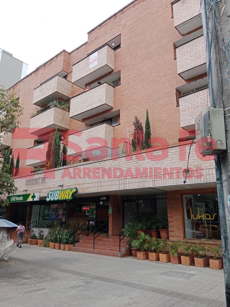 Apartamento en arriendo Antioquia Medellín Naranjal 124 m2 Habitaciones 3 Baños 3 Garajes 1 Precio $3000000