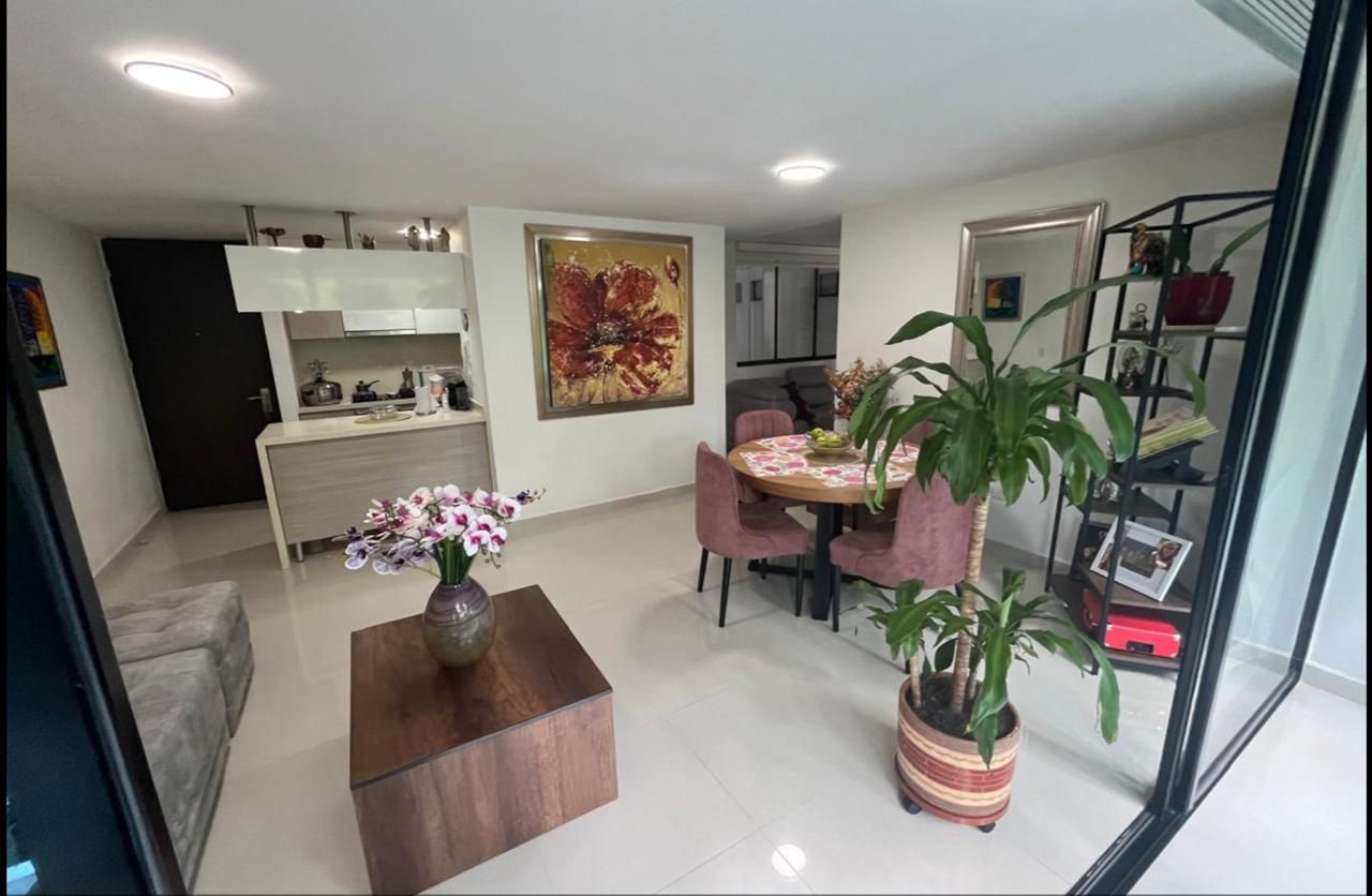 Apartamento en venta Santander Piedecuesta Cr Callejuelas 94 m2 Habitaciones 3 Baños 2 Garajes 2 Precio $470000000