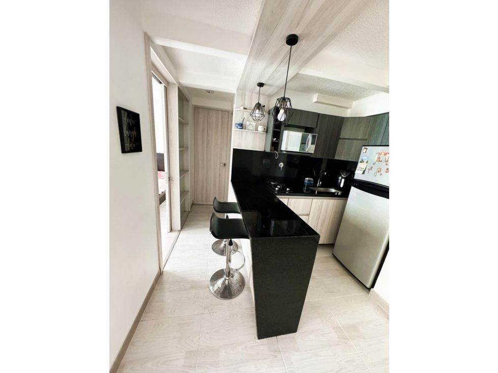 Apartamento en venta Antioquia Medellín Puertas Del Sol 50 m2 Habitaciones 2 Baños 1 Garajes 1 Precio $240000000