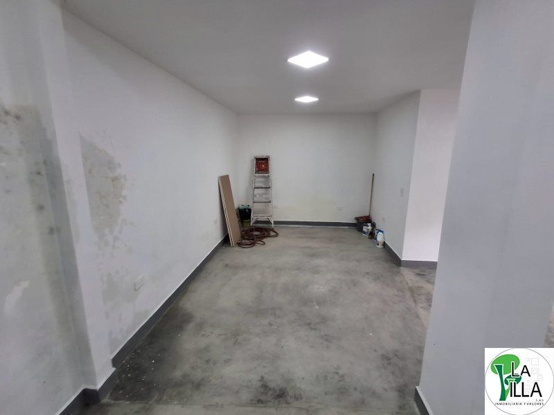 Local en arriendo Antioquia Medellín Lorena 30 m2 Habitaciones 0 Baños 1 Garajes 0 Precio $2100000