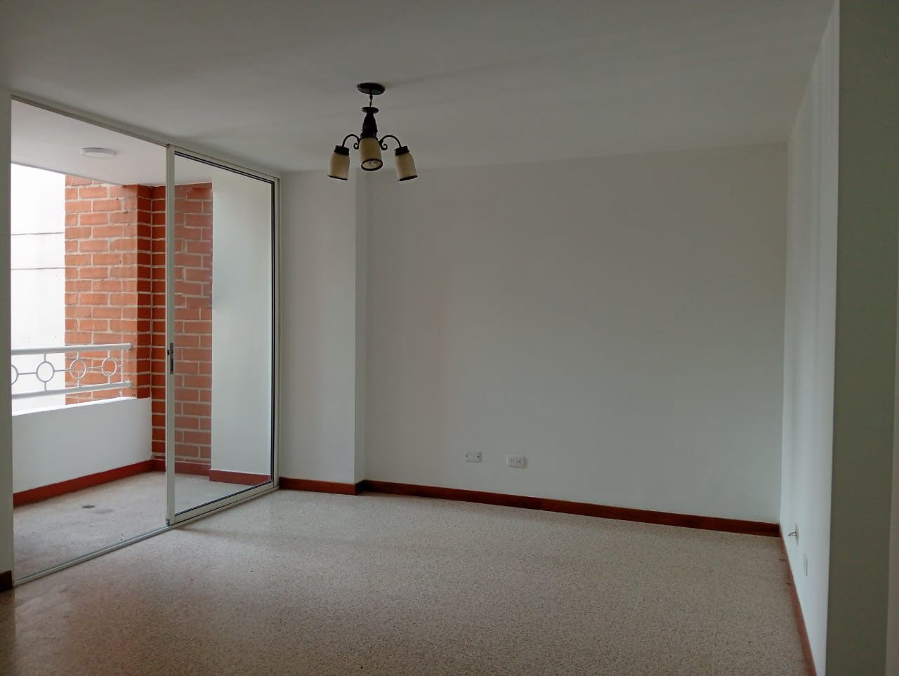 Apartamento en arriendo Antioquia Medellín El Velodromo 86 m2 Habitaciones 3 Baños 2 Garajes 1 Precio $3400000