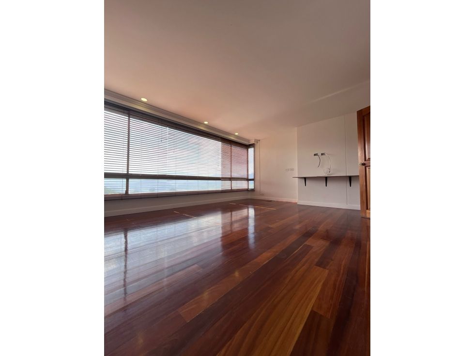 Apartamento en venta Caldas Manizales Manizales 188 m2 Habitaciones 3 Baños 3 Garajes 2 Precio $1300000000