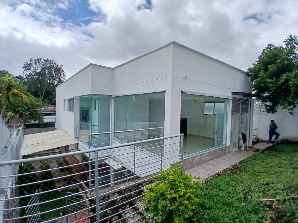 Casa en venta Tolima Ibagué Calambeo 288 m2 Habitaciones 5 Baños 4 Garajes 2 Precio $680000000