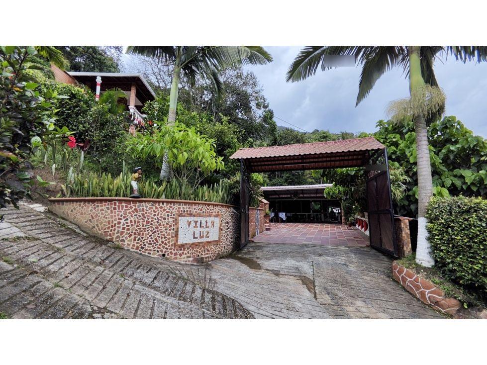 Finca en venta Antioquia Barbosa Barbosa 155 m2 Habitaciones 4 Baños 3 Garajes 4 Precio $550000000