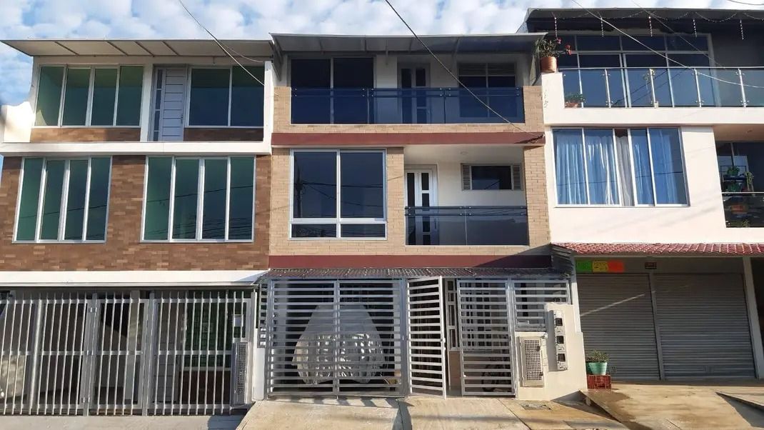 Casa en venta Cundinamarca Fusagasugá Ub Villa Clara 210 m2 Habitaciones 6 Baños 5 Garajes 1 Precio $490000000