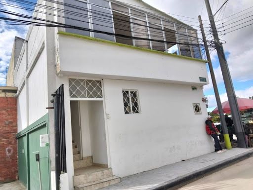 Oficina en arriendo Cundinamarca Bogotá Aeropuerto El Dorado 88 m2 Habitaciones 0 Baños 2 Garajes 0 Precio $4000000