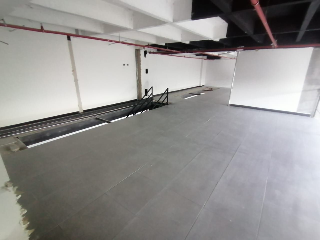 Local en arriendo Antioquia Envigado Primavera 515 m2 Habitaciones 0 Baños 3 Garajes 0 Precio $35694468