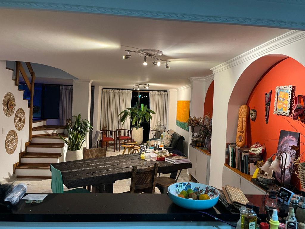 Apartamento en venta Antioquia Medellín Altavista 211 m2 Habitaciones 4 Baños 3 Garajes 2 Precio $1150000000