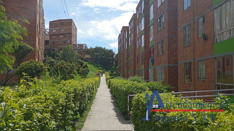 Apartamento en venta Antioquia Medellín Aures No2 40 m2 Habitaciones 2 Baños 1 Garajes 0 Precio $140000000
