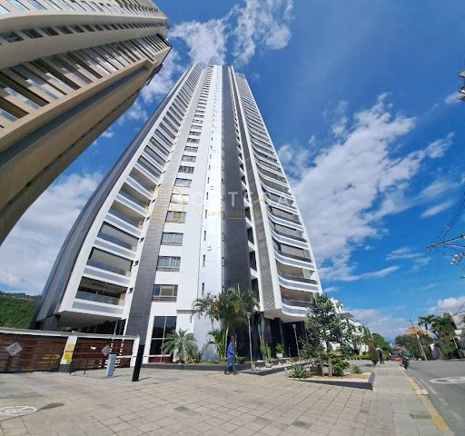 Apartamento en venta Santander Bucaramanga Cabecera Del Llano 265 m2 Habitaciones 3 Baños 4 Garajes 2 Precio $1850000000