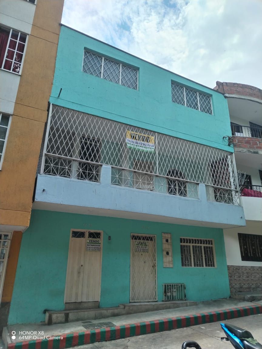 Casa en venta Santander Floridablanca Florida 350 m2 Habitaciones 3 Baños 2 Garajes 0 Precio $550000000