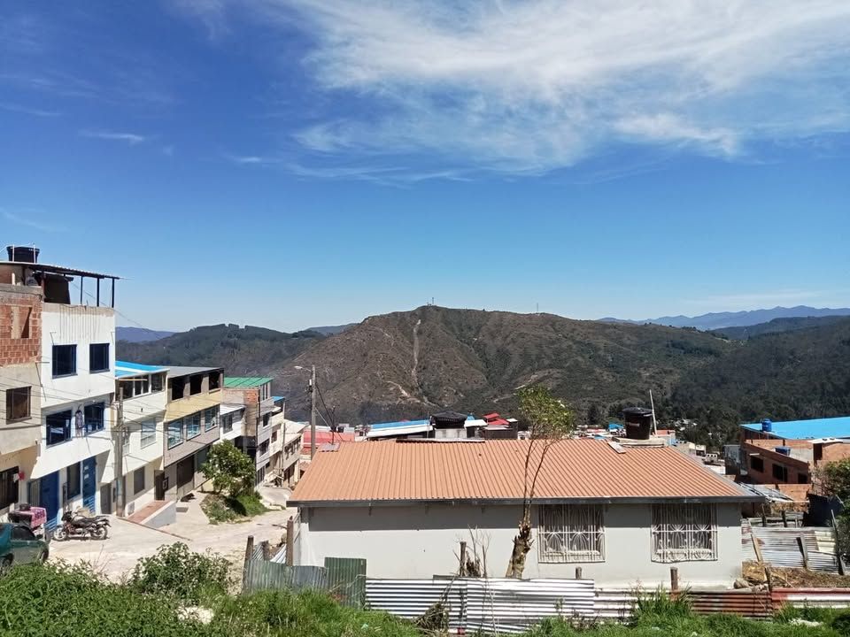 Casa en venta Cundinamarca La Calera La Cañada 300 m2 Habitaciones 2 Baños 1 Garajes 0 Precio $180000000