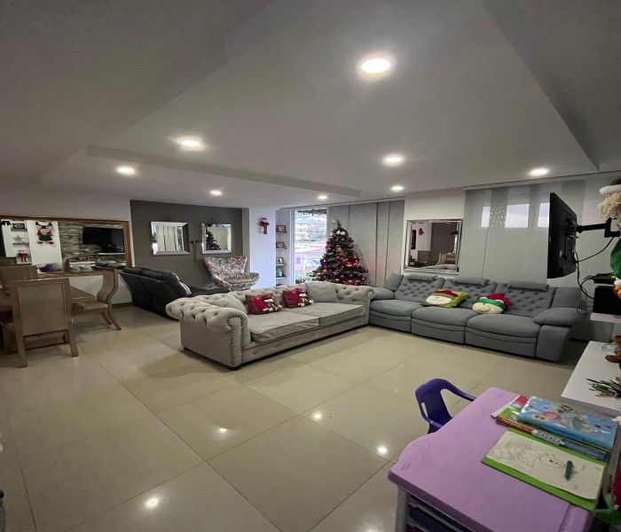 Apartamento en venta Valle Del Cauca Cali El Ingenio 120 m2 Habitaciones 3 Baños 2 Garajes 2 Precio $500000000