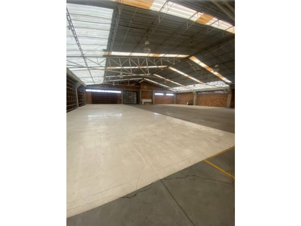 Bodega en venta Cundinamarca Bogotá Ferrocaja 773 m2 Habitaciones 0 Baños 4 Garajes 3 Precio $1731284527