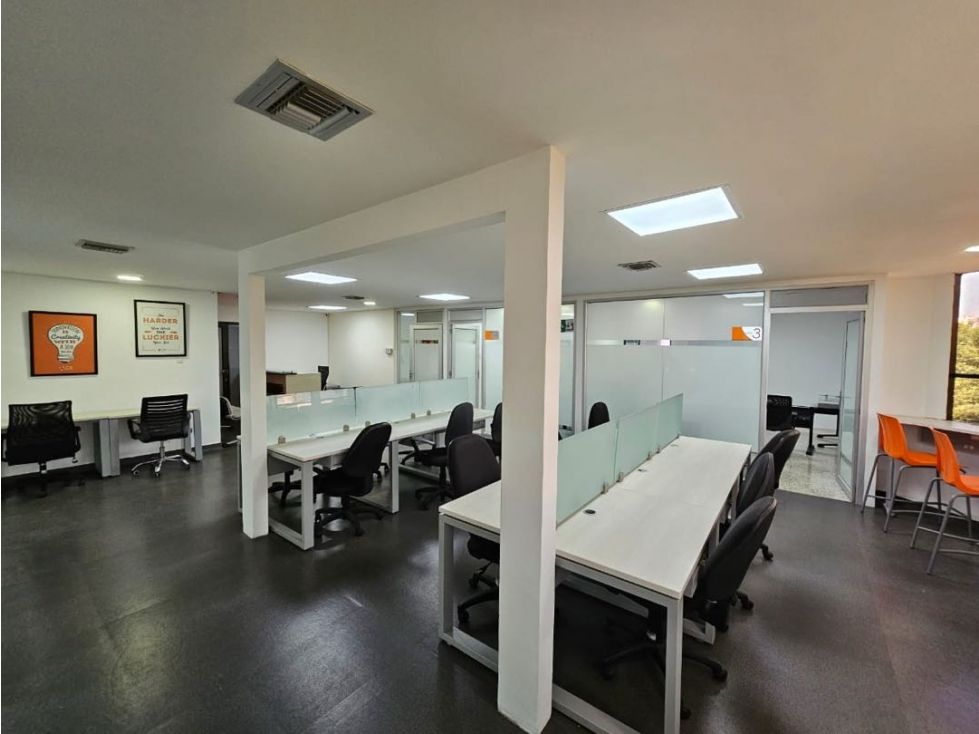 Oficina en arriendo Atlántico Barranquilla El Prado 140 m2 Habitaciones 0 Baños 2 Garajes 1 Precio $8500000