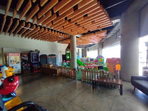 Local en arriendo Antioquia Rionegro Rionegro 247 m2 Habitaciones 0 Baños 0 Garajes 0 Precio $32000000