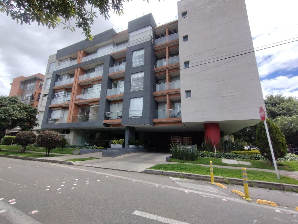 Apartamento en arriendo Cundinamarca Bogotá Cr El Bosque 66 m2 Habitaciones 2 Baños 3 Garajes 1 Precio $3812700