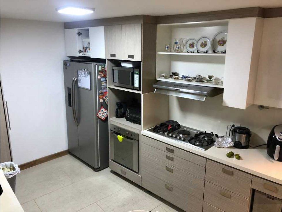 Casa en venta Antioquia Rionegro El Caney 250 m2 Habitaciones 3 Baños 5 Garajes 2 Precio $1200000000