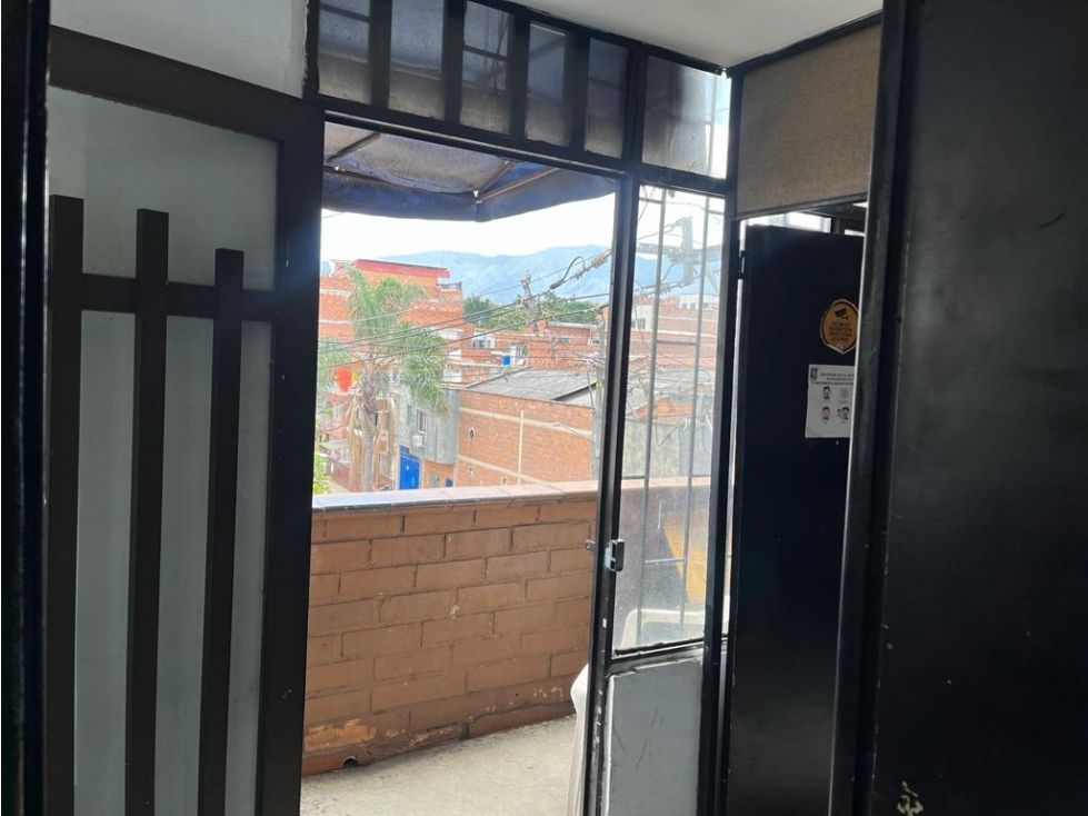 Bodega en venta Antioquia Itagüí Santa María No 2 317 m2 Habitaciones 0 Baños 2 Garajes 0 Precio $1100000000