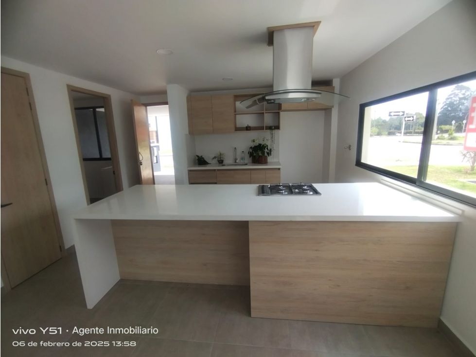 Casa Campestre en venta Antioquia Rionegro Gualanday 220 m2 Habitaciones 4 Baños 4 Garajes 1 Precio $950000000