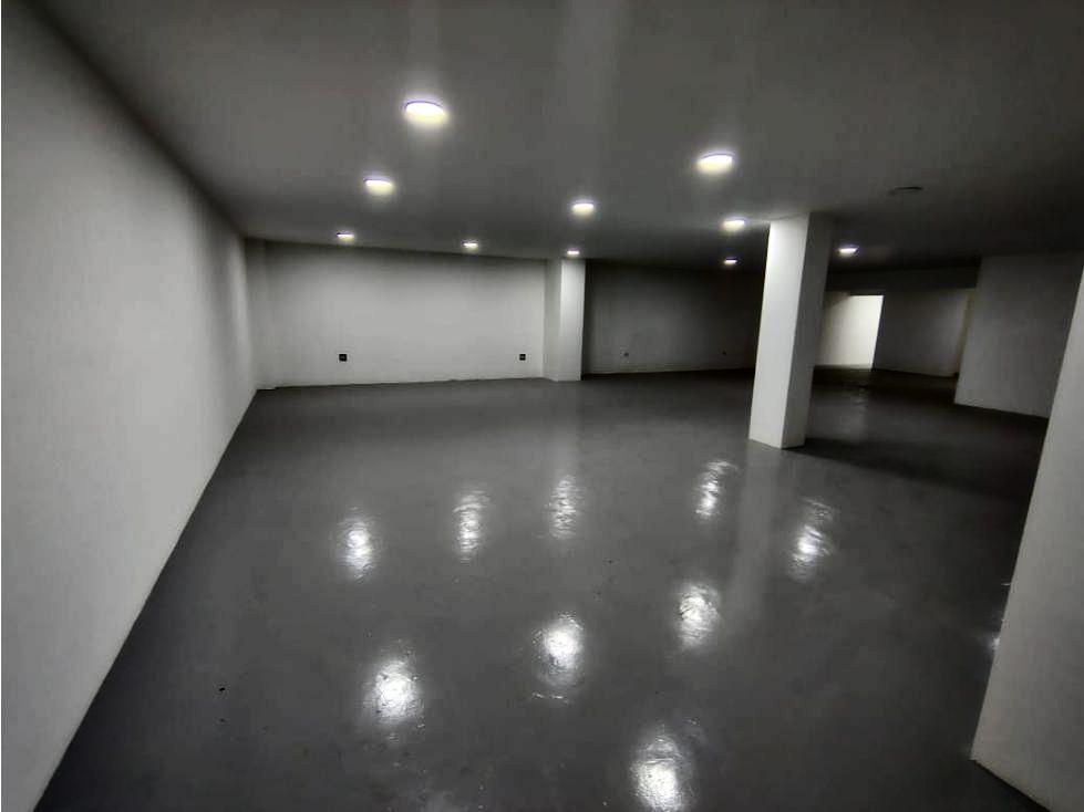 Bodega en arriendo Antioquia Medellín Tenche 450 m2 Habitaciones 0 Baños 2 Garajes 0 Precio $20000000