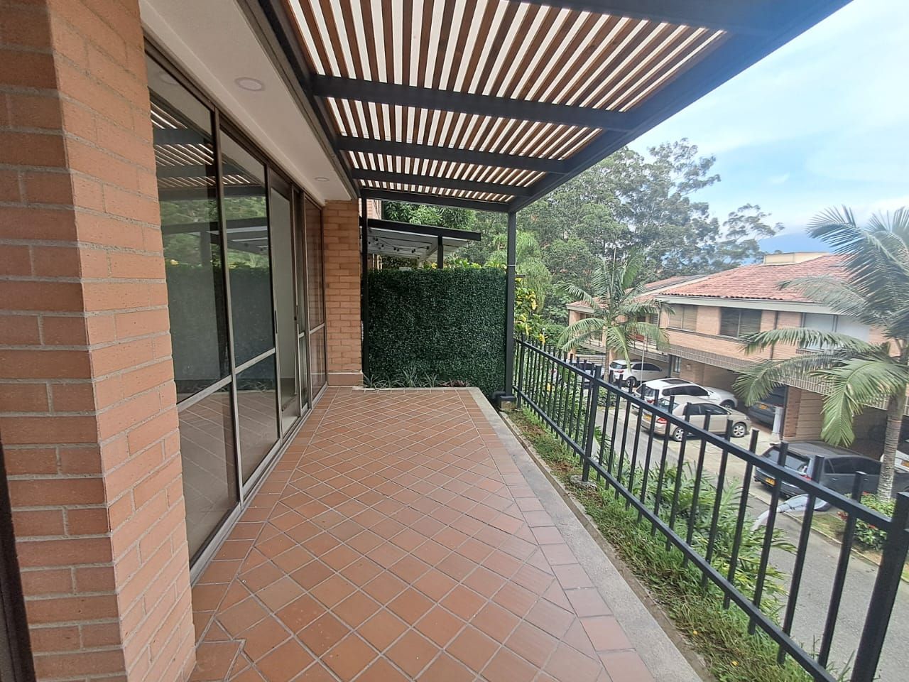 Casa en arriendo Antioquia Envigado Jardines Del Montiel 153 m2 Habitaciones 3 Baños 3 Garajes 1 Precio $8000000