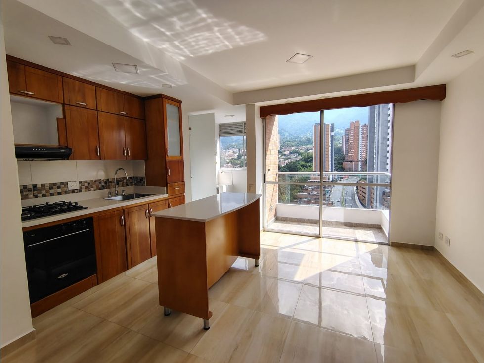 Apartamento en arriendo Antioquia Itagüí Ditaires 67 m2 Habitaciones 3 Baños 2 Garajes 1 Precio $2500000