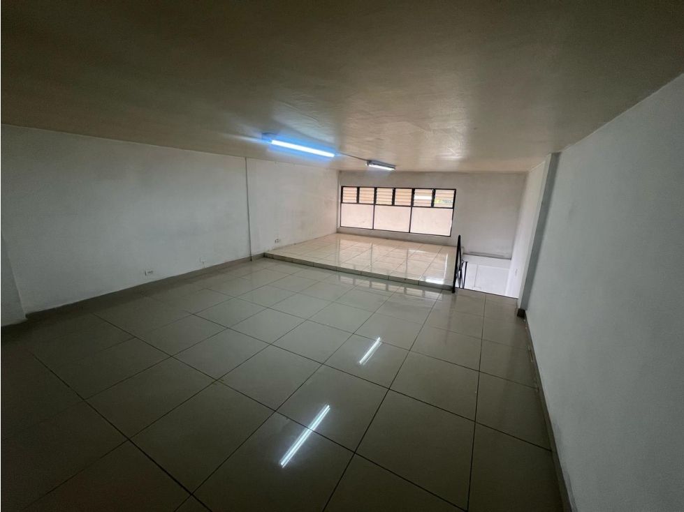 Local en arriendo Antioquia Medellín Villanueva 50 m2 Habitaciones 0 Baños 1 Garajes 0 Precio $3500000