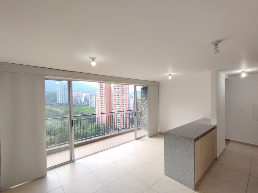 Apartamento en arriendo Antioquia Sabaneta Aldea Verde 75 m2 Habitaciones 3 Baños 2 Garajes 1 Precio $2800000